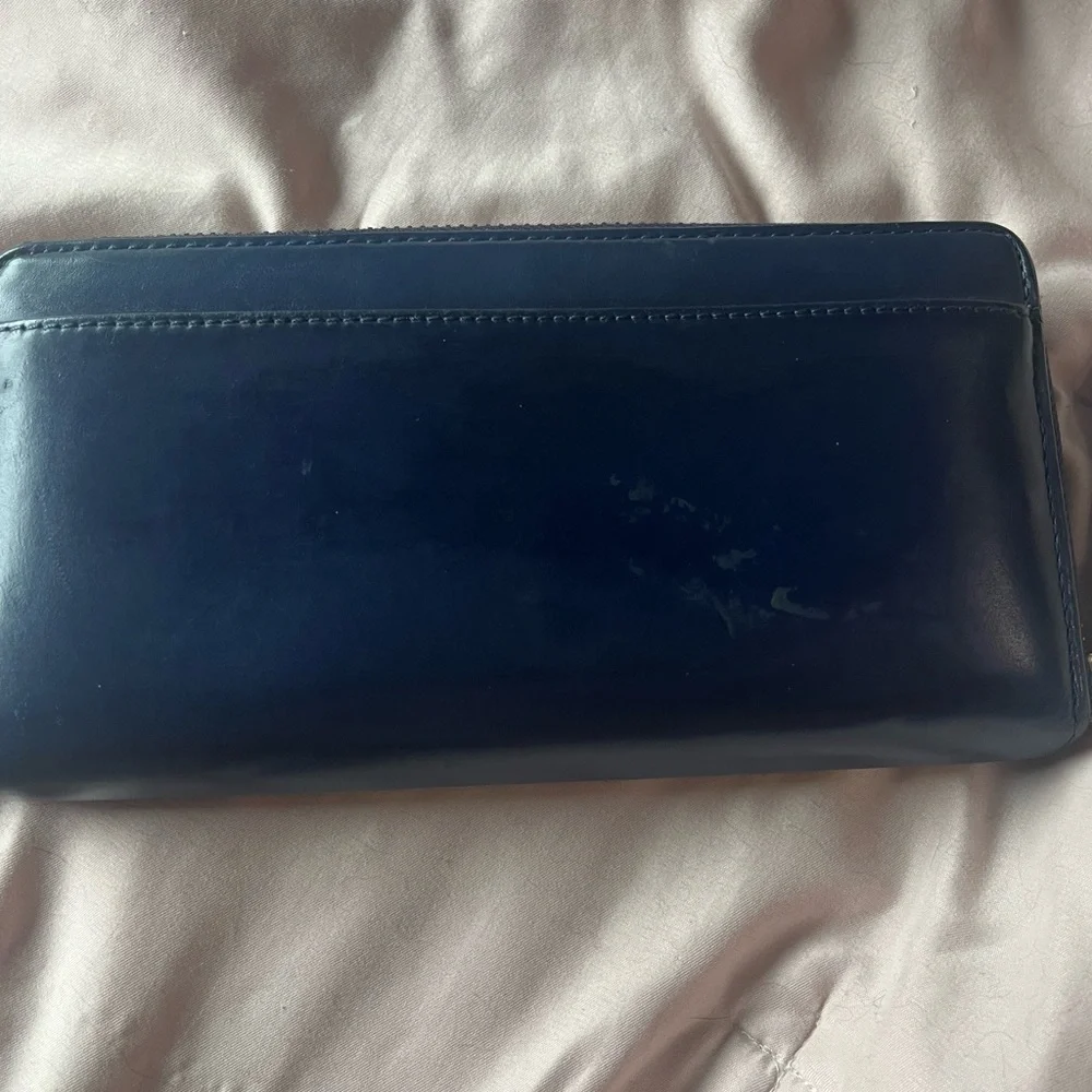 Kate Spade winking Camel Novelty WEAR Navy Zippy Wallet pre loved